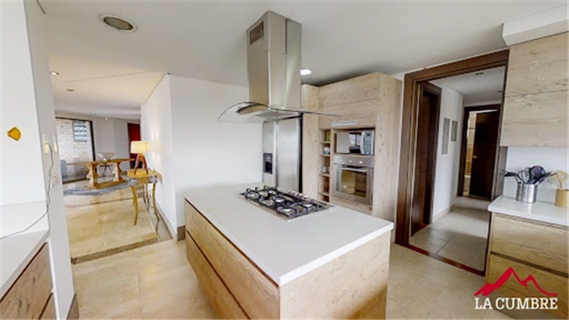 Apartamento de 3 alcobas en venta en Altos Del Poblado, Itagüí, 360 m² · foto 10 de 24