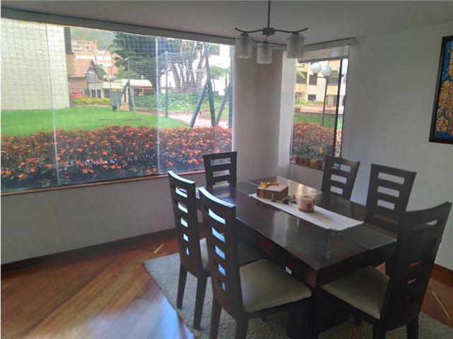 Piso – Bogotá, Santa Bárbara, Localidad Usaquén - Más
