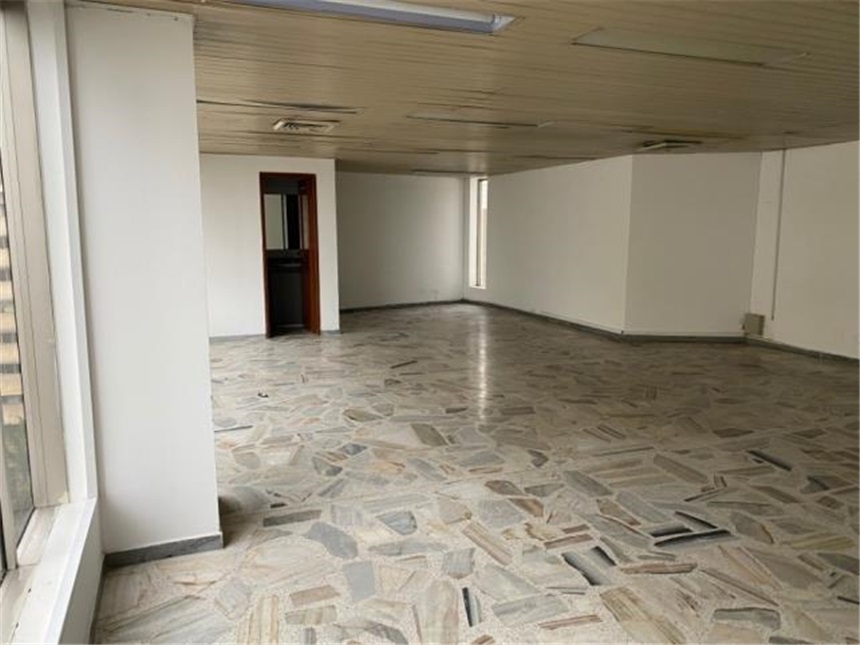 Oficina en Arriendo - Más
