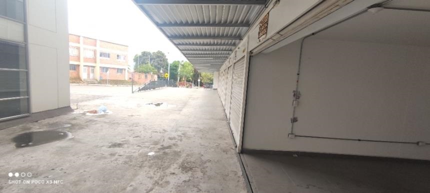 Local en Arriendo - Vista 2
