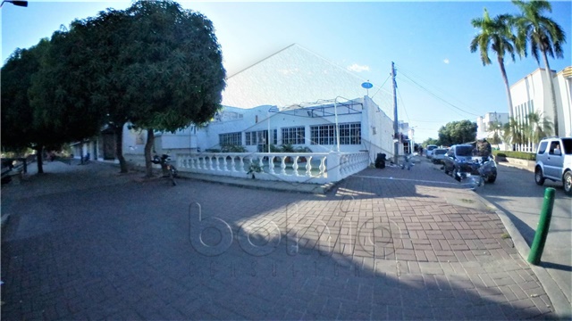 Local en Arriendo - Vista 2