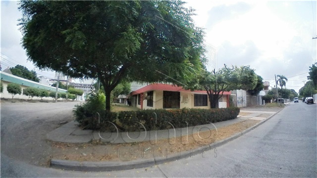Casa en venta en Los Laureles, Montería · foto 2 de 21