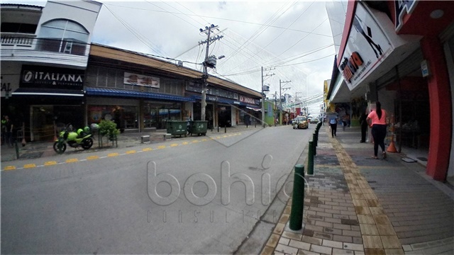Local en arriendo en Centro, Montería, 46 m² · foto 2 de 17