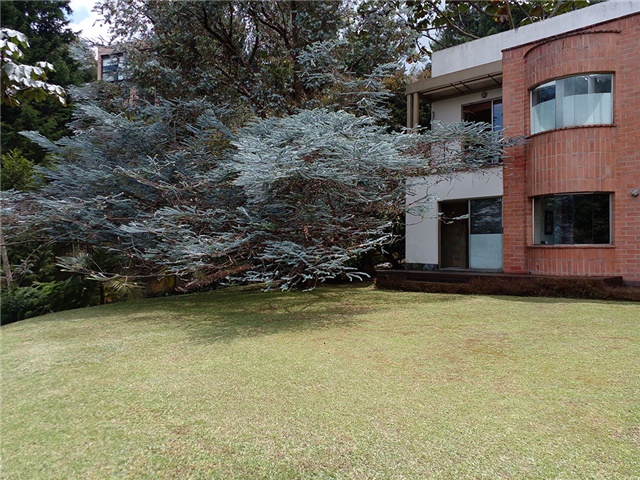 Casa de 5 alcobas en venta en Las Palmas, Medellín, 590 m² · foto 17 de 20