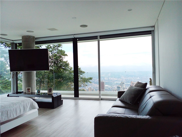 Casa de 4 alcobas en venta en Los Balsos, Medellín, 680 m² · foto 12 de 20