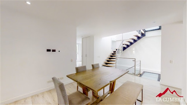 Apartamento de 3 alcobas en venta en Loma El Atravesado, Envigado, 220 m² · foto 13 de 24
