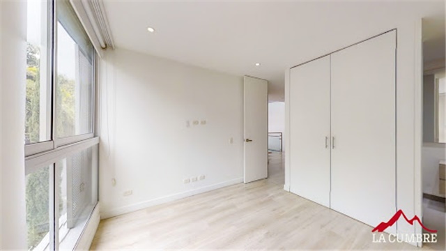 Apartamento de 3 alcobas en venta en Loma El Atravesado, Envigado, 220 m² · foto 21 de 24
