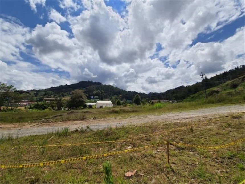 Lote en venta en El Retiro, 5000 m² · foto 9 de 17