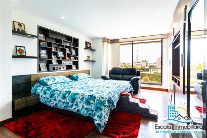 Casa de 4 alcobas en venta en Pueblo Viejo, Cota, 223 m² · foto 22 de 24