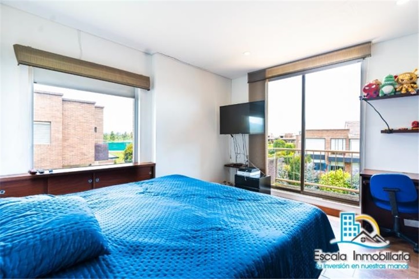 Casa de 4 alcobas en venta en Pueblo Viejo, Cota, 223 m² · foto 19 de 24