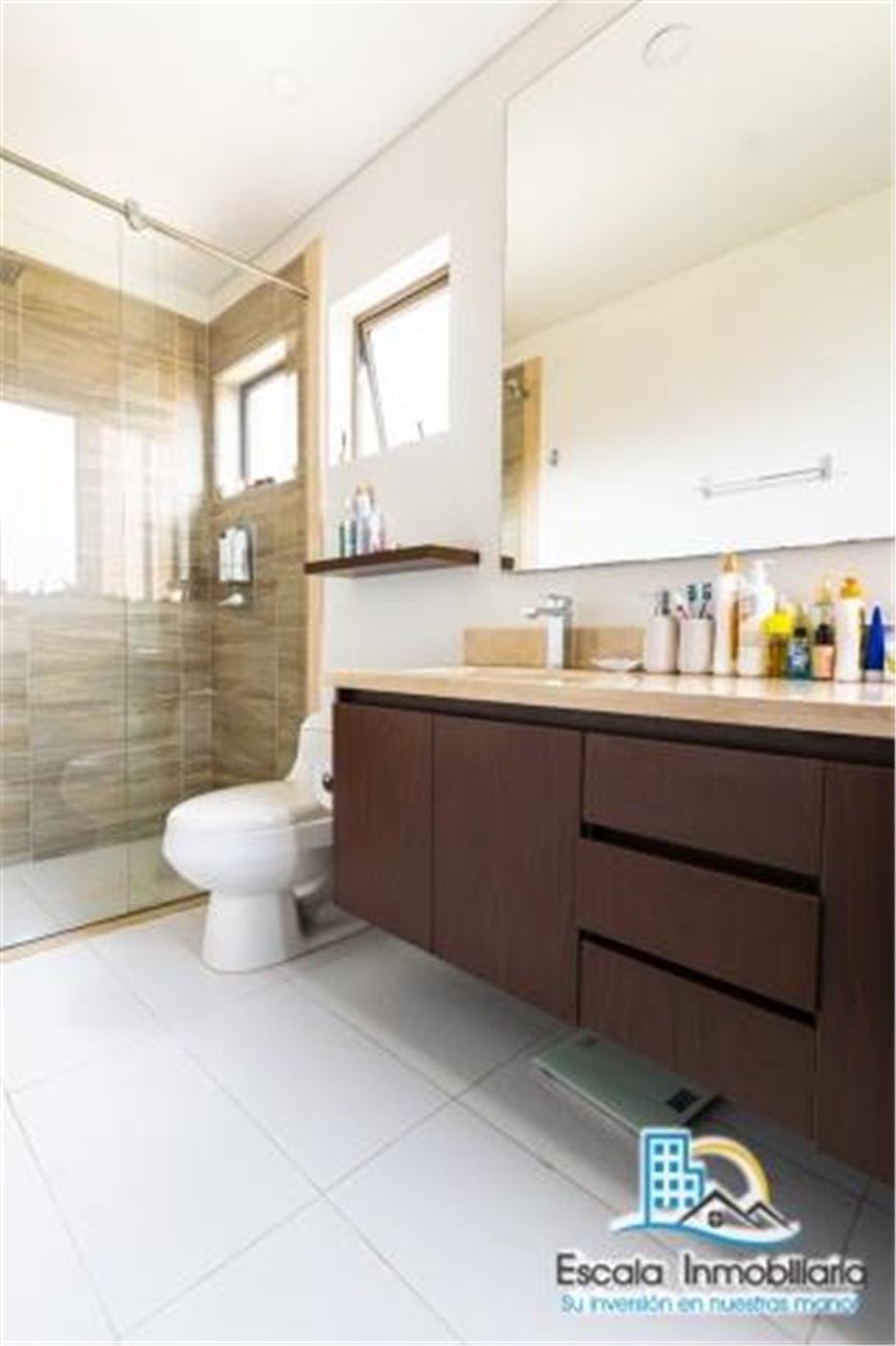 Casa de 4 alcobas en venta en Pueblo Viejo, Cota, 223 m² · foto 24 de 24
