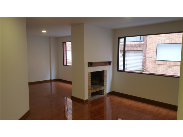 Apartment in Bogotá, UPZ Usaquén, Localidad Usaquén - View 2