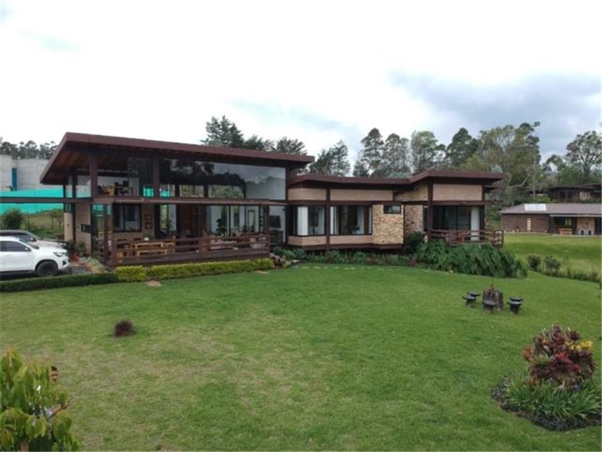 Casa de 3 alcobas en venta en El Carmen, El Retiro · foto 7 de 24