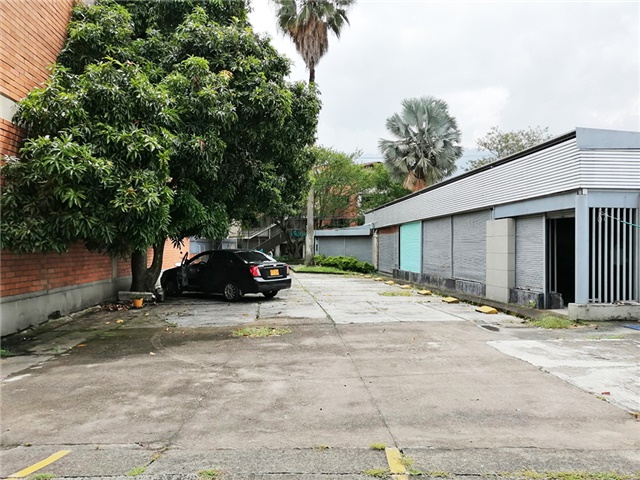 Local en venta en La Magnolia, Envigado, 809 m² · foto 6 de 17