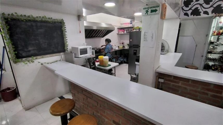 Local en venta en El Centro, Manizales, 22 m² · foto 7 de 24