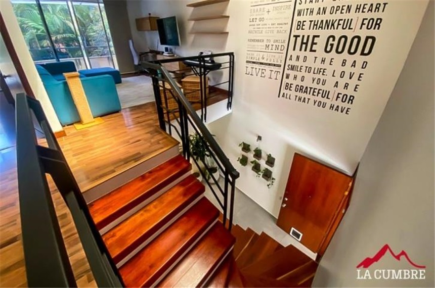 Casa de 3 alcobas en arriendo en Media Luna, Medellín, 211 m² · foto 6 de 21