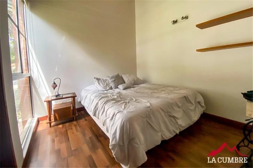 Casa de 3 alcobas en arriendo en Media Luna, Medellín, 211 m² · foto 14 de 21