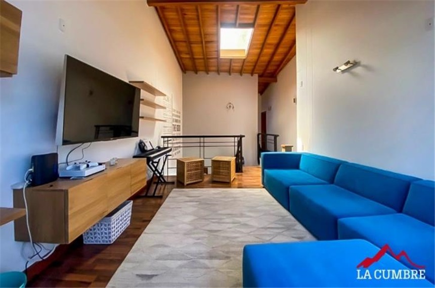 Casa de 3 alcobas en arriendo en Media Luna, Medellín, 211 m² · foto 7 de 21