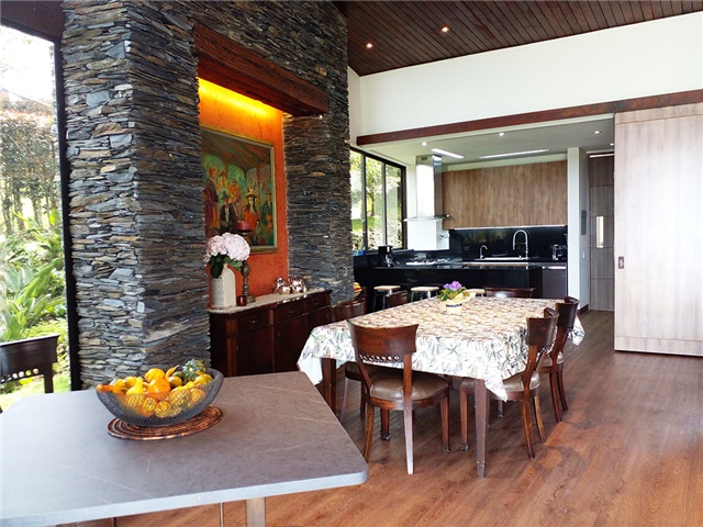 Casa de 3 alcobas en venta en Las Palmas, Medellín, 450 m² · foto 4 de 20