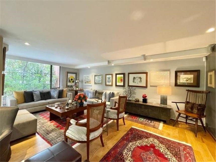 Apartamento de 2 alcobas en venta en La Cabrera, Bogotá, 325 m² · foto 5 de 24