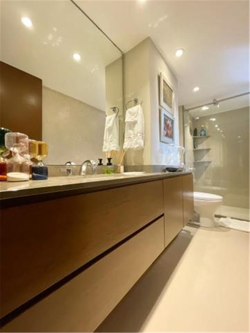 Apartamento de 2 alcobas en venta en La Cabrera, Bogotá, 325 m² · foto 22 de 24