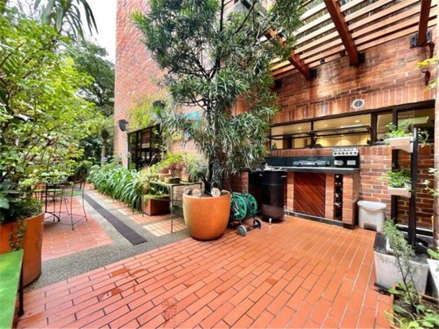Apartamento de 2 alcobas en venta en La Cabrera, Bogotá, 325 m² · foto 4 de 24