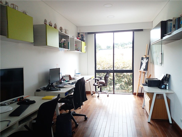 Casa de 5 alcobas en venta en Las Palmas, Medellín, 704 m² · foto 9 de 20
