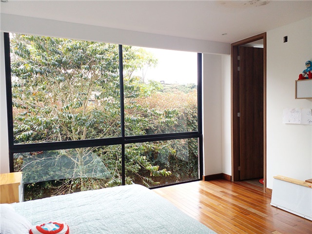 Casa de 5 alcobas en venta en Las Palmas, Medellín, 704 m² · foto 16 de 20