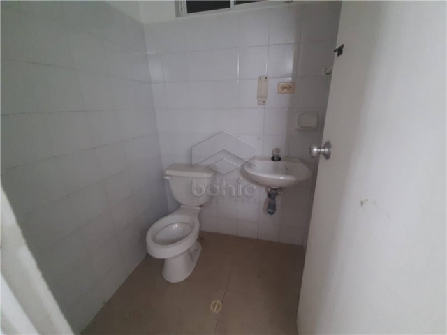 Bodega en arriendo en La Floresta, Montería, 498 m² · foto 9 de 14