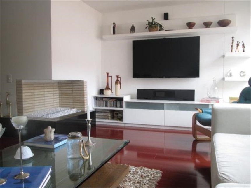 Piso – Bogotá, Country Club, Localidad Usaquén - Más