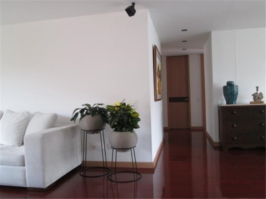 Piso – Bogotá, Country Club, Localidad Usaquén - Vista 4