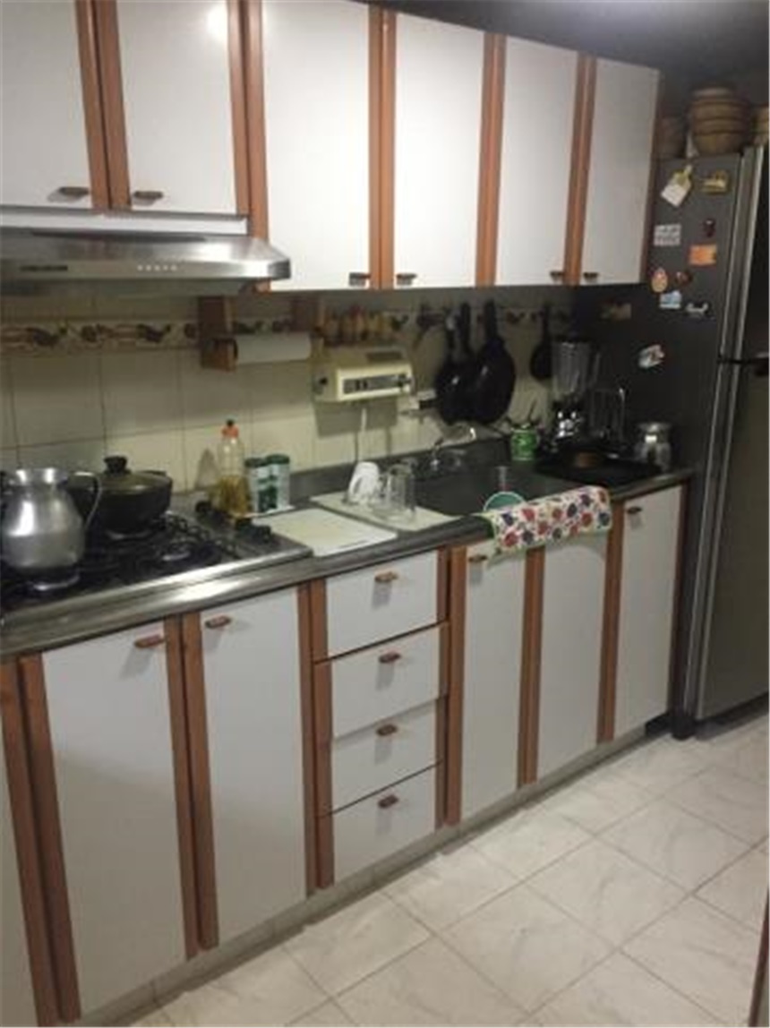 Casa de 5 alcobas en venta en San Bernardo, Bogotá, 206 m² · foto 11 de 23
