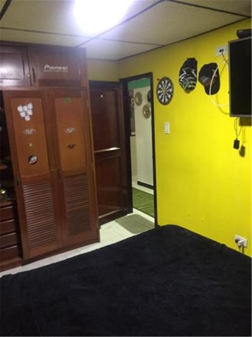 Casa de 5 alcobas en venta en San Bernardo, Bogotá, 206 m² · foto 8 de 23