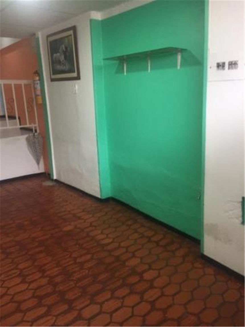 Casa de 5 alcobas en venta en San Bernardo, Bogotá, 206 m² · foto 3 de 23