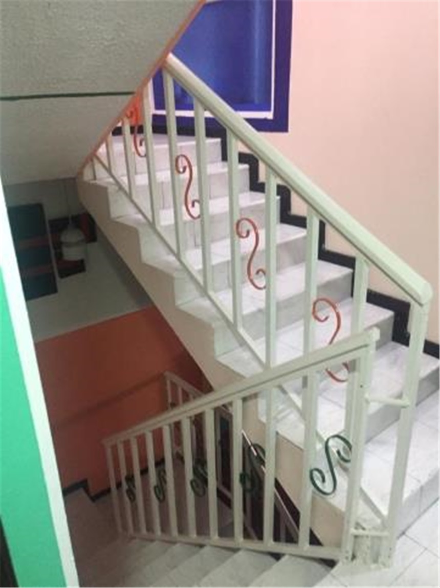 Casa de 5 alcobas en venta en San Bernardo, Bogotá, 206 m² · foto 13 de 23