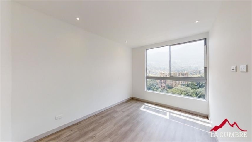 Apartamento de 3 alcobas en arriendo en Loma De Las Brujas, Envigado, 170 m² · foto 16 de 18