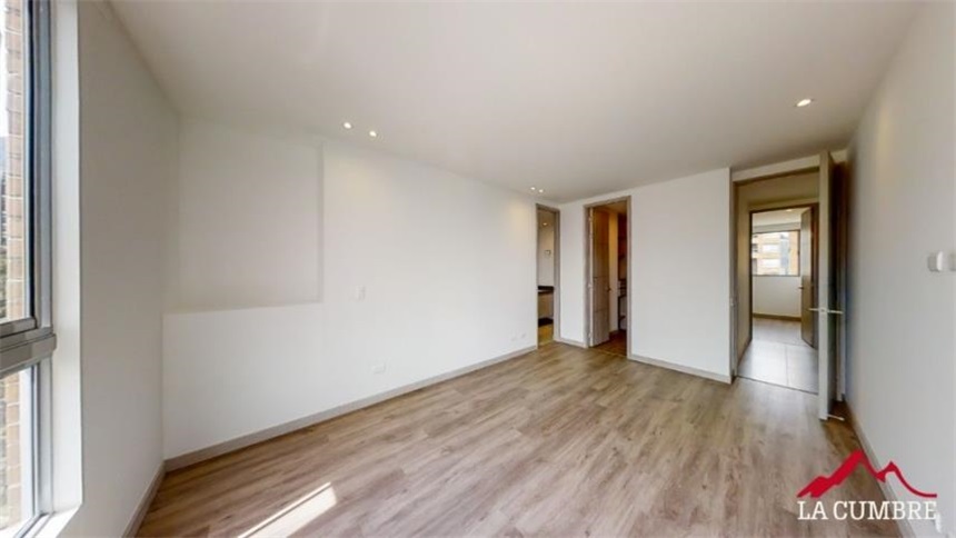 Apartamento de 3 alcobas en arriendo en Loma De Las Brujas, Envigado, 170 m² · foto 14 de 18