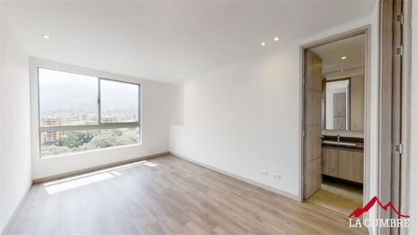 Apartamento de 3 alcobas en arriendo en Loma De Las Brujas, Envigado, 170 m² · foto 13 de 18