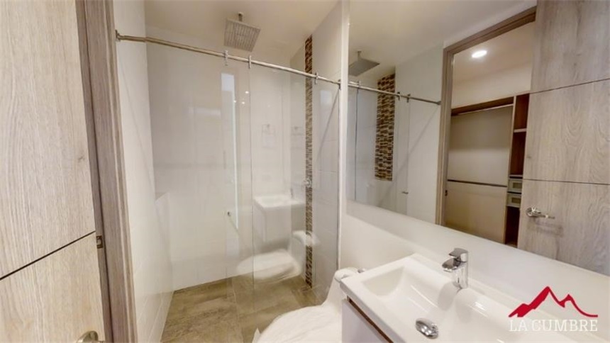 Apartamento de 3 alcobas en arriendo en Loma De Las Brujas, Envigado, 170 m² · foto 10 de 18
