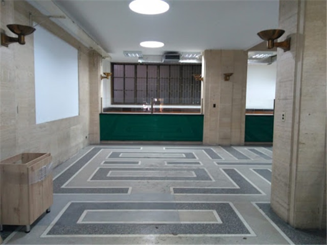 Local en arriendo en La Candelaria, Medellín, 456 m² · foto 5 de 12