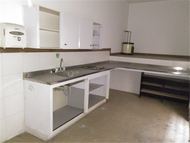 Local en arriendo en La Candelaria, Medellín, 456 m² · foto 12 de 12