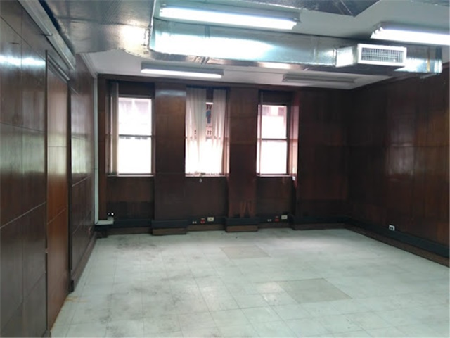 Oficina en arriendo en La Candelaria, Medellín, 674 m² · foto 9 de 17
