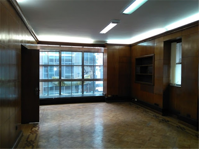 Oficina en arriendo en La Candelaria, Medellín, 674 m² · foto 10 de 17