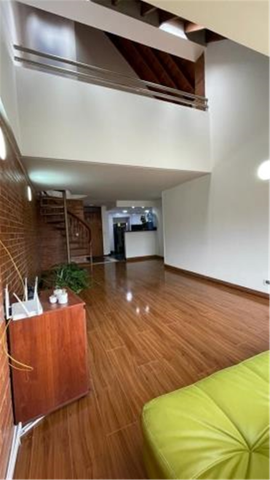 Piso – Bogotá, Localidad Barrios Unidos - Más