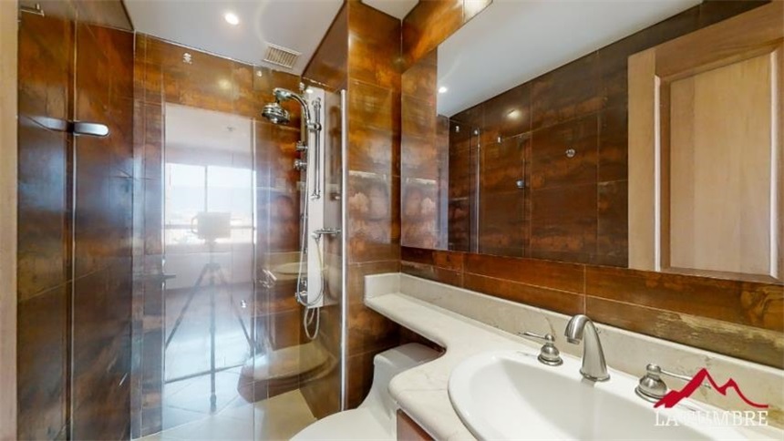 Apartamento de 3 alcobas en venta en Laureles, Medellín, 242 m² · foto 18 de 20
