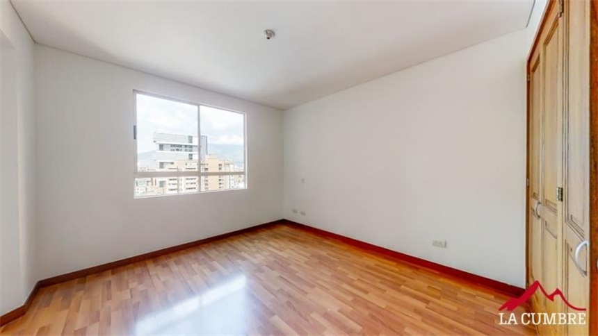 Apartamento de 3 alcobas en venta en Laureles, Medellín, 242 m² · foto 19 de 20