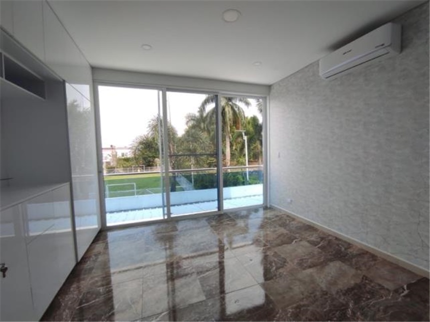 Casa de 4 alcobas en venta en Alfaguara, Jamundí, 225 m² · foto 3 de 24