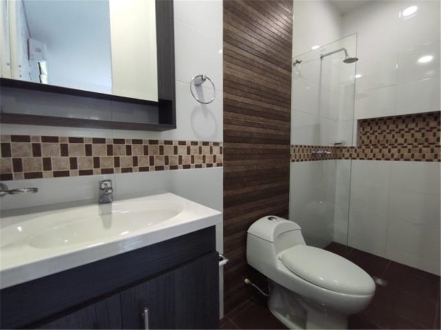 Casa de 4 alcobas en venta en Alfaguara, Jamundí, 225 m² · foto 8 de 24