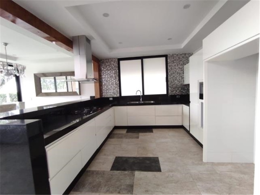 Casa de 5 alcobas en venta en Alfaguara, Jamundí, 354 m² · foto 6 de 20