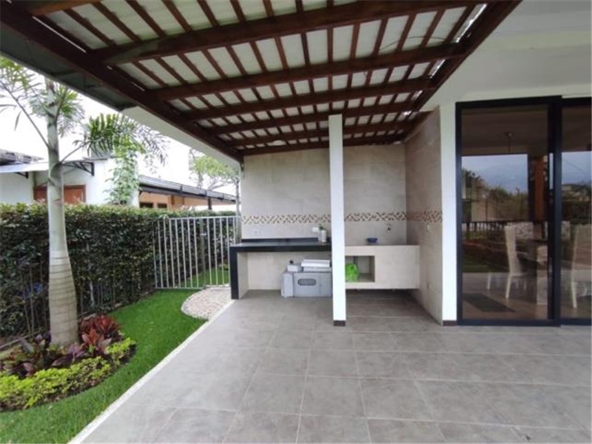Casa de 5 alcobas en venta en Alfaguara, Jamundí, 354 m² · foto 17 de 20